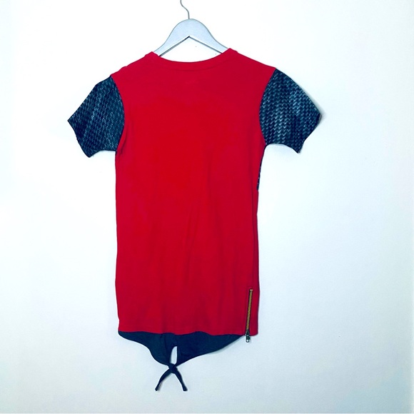 Fly Society Premium Streetwear. Red top.  Loving all the details. - Picture 2 of 12